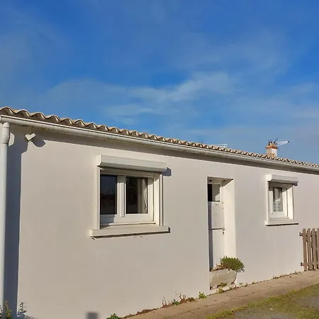 Charme De La Petite Bosse By Interhome Holiday home
